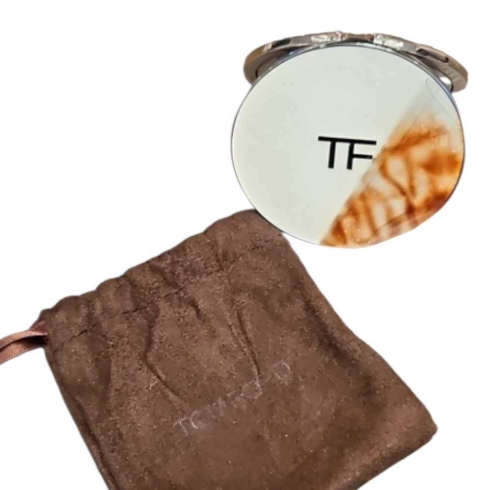 NEW Tom Ford Cream Dual-Sided Compact Mirror with Pouch